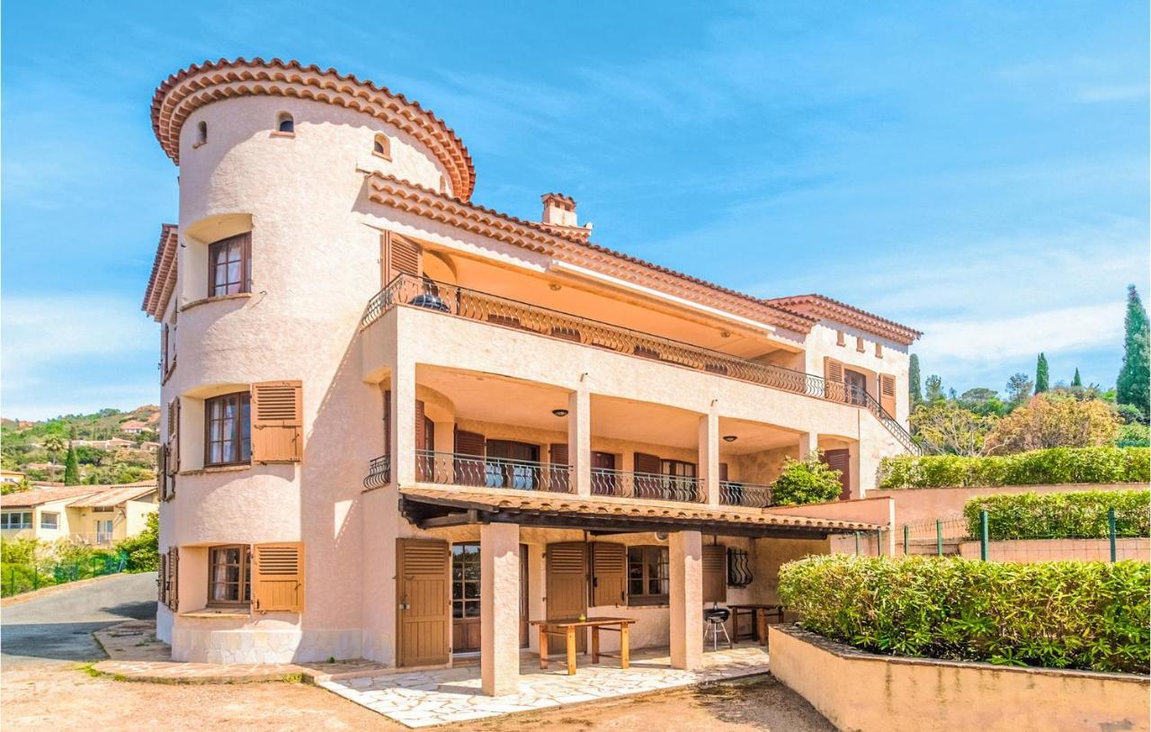 Domaine De La Bastide Dagay Apartment Saint-Raphaël Екстериор снимка